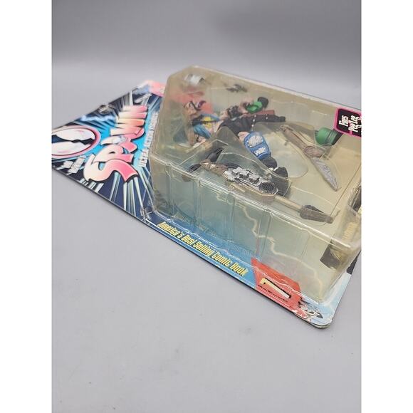 Mcfarlane Spawn Crutch Ultra Action Figure Factory Sealed - Picture 9 of 11